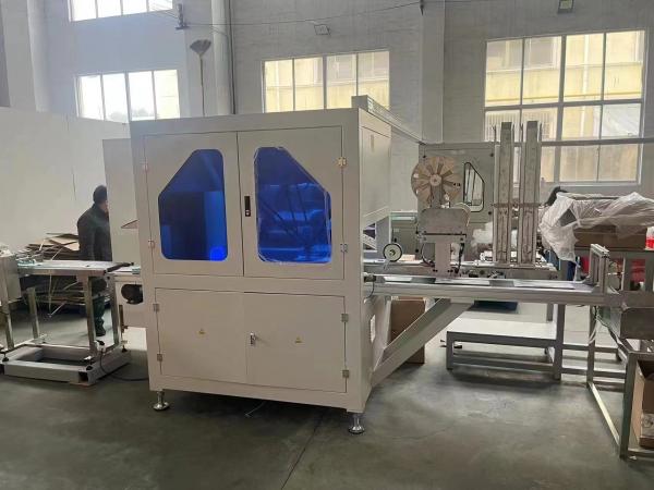 Automatic robot lid applicator gluing machine for wet wipes