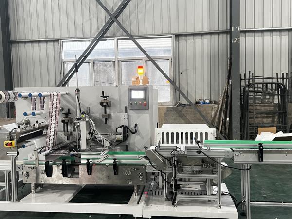 Automatic double sides labeling machine for baby wet wipes