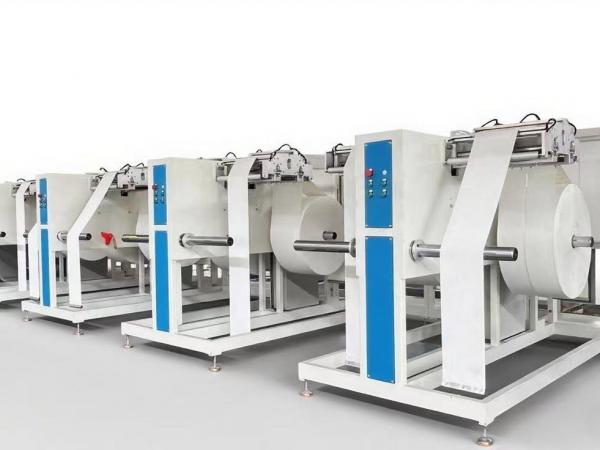 Customers from Mexico came to the factory to inspect the wet wipes machine and it was successfully completed