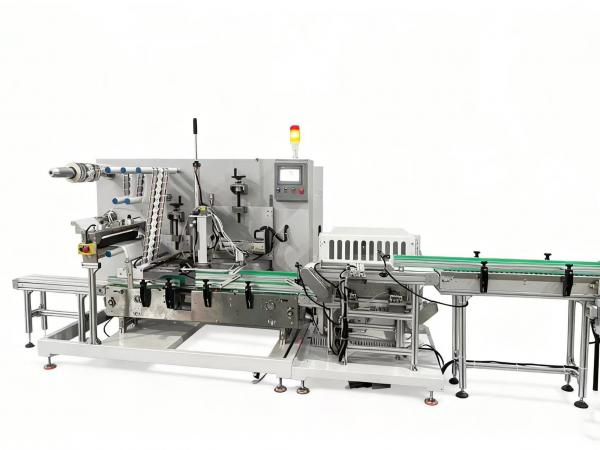 Automatic double sides labeling machine for baby wet wipes