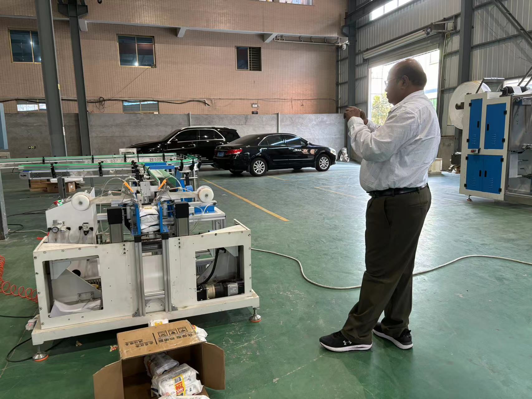 wet tissue machine 1.jpg
